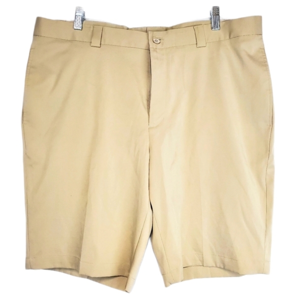 Slazenger Other - Slazenger Golf shorts Men's khaki color athletic